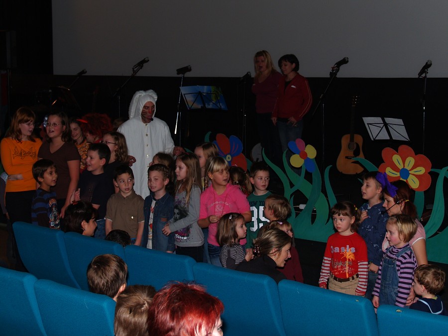 Mikulášská 2009 kino Sněžník