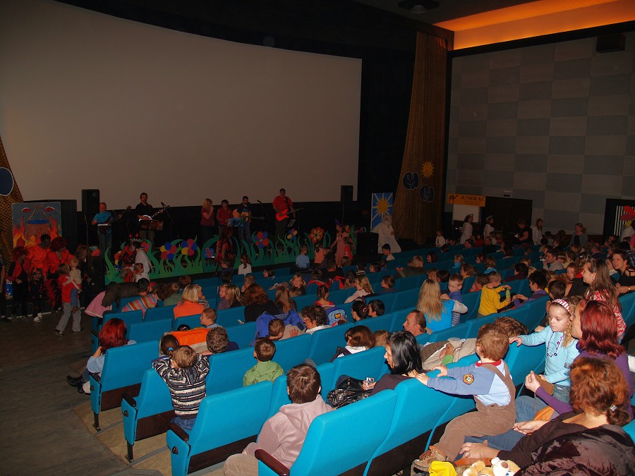 Mikulášská 2009 kino Sněžník