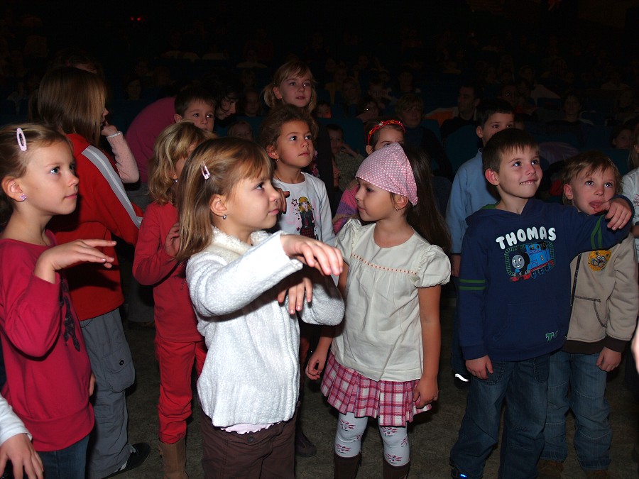 Mikulášská 2009 kino Sněžník